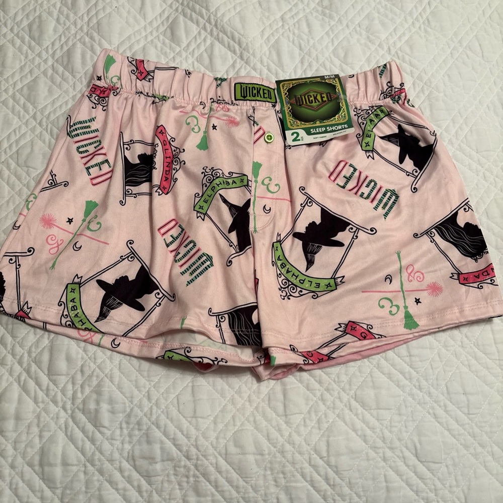Wicked Pink Graphic Print Pajama Sleep Shorts (includes 2) NWT Size M